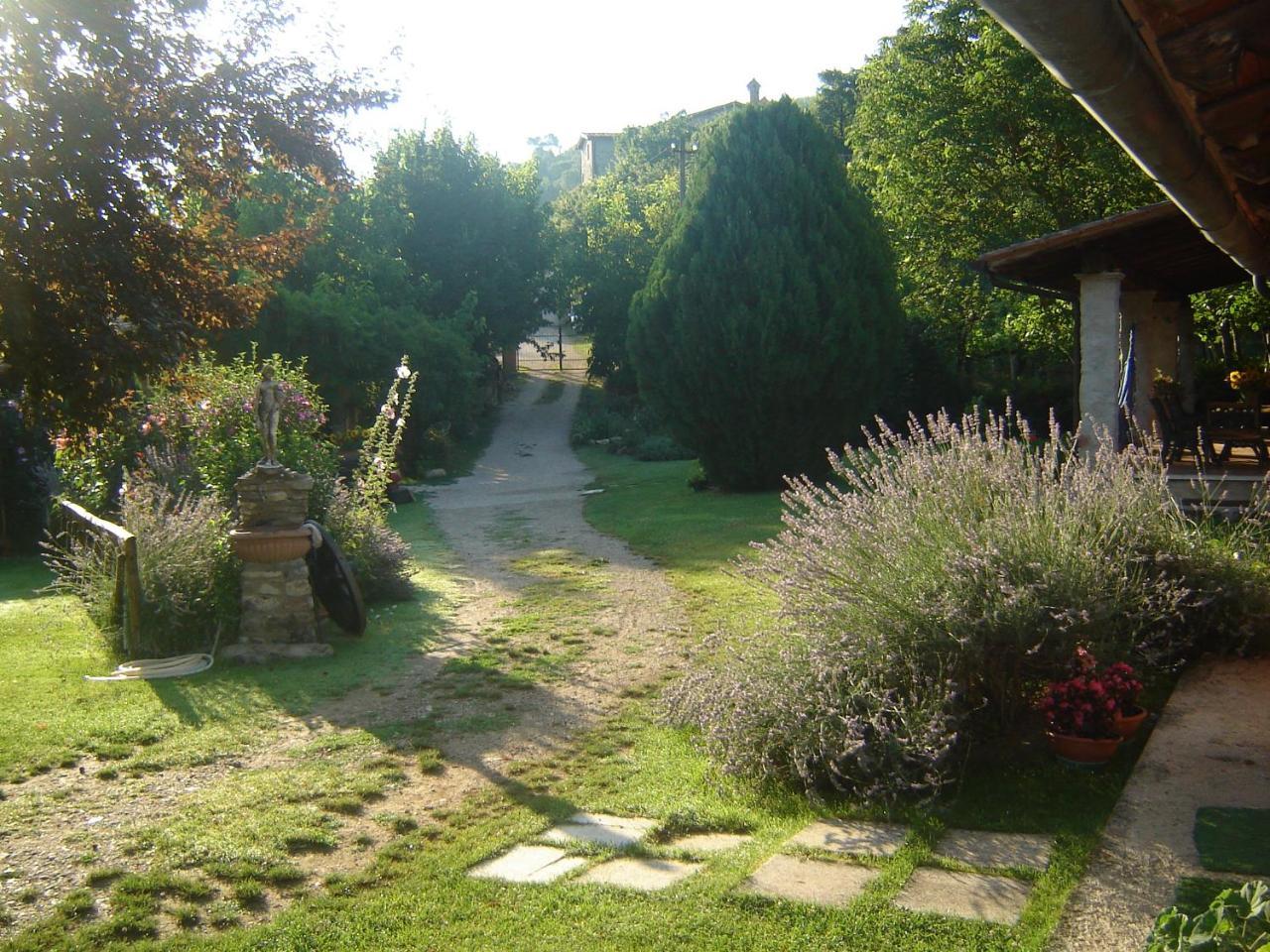 פרוג'ה Locanda Delle Noci מראה חיצוני תמונה