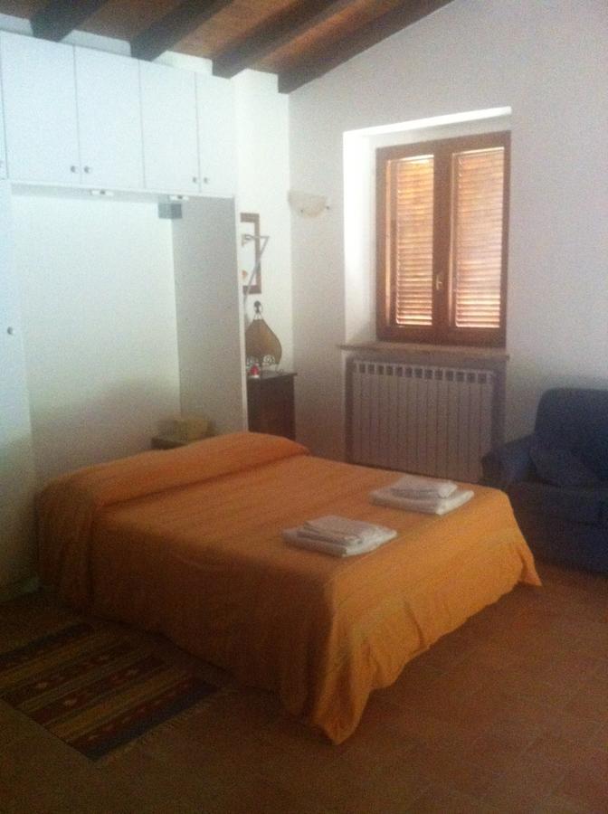 פרוג'ה Locanda Delle Noci מראה חיצוני תמונה